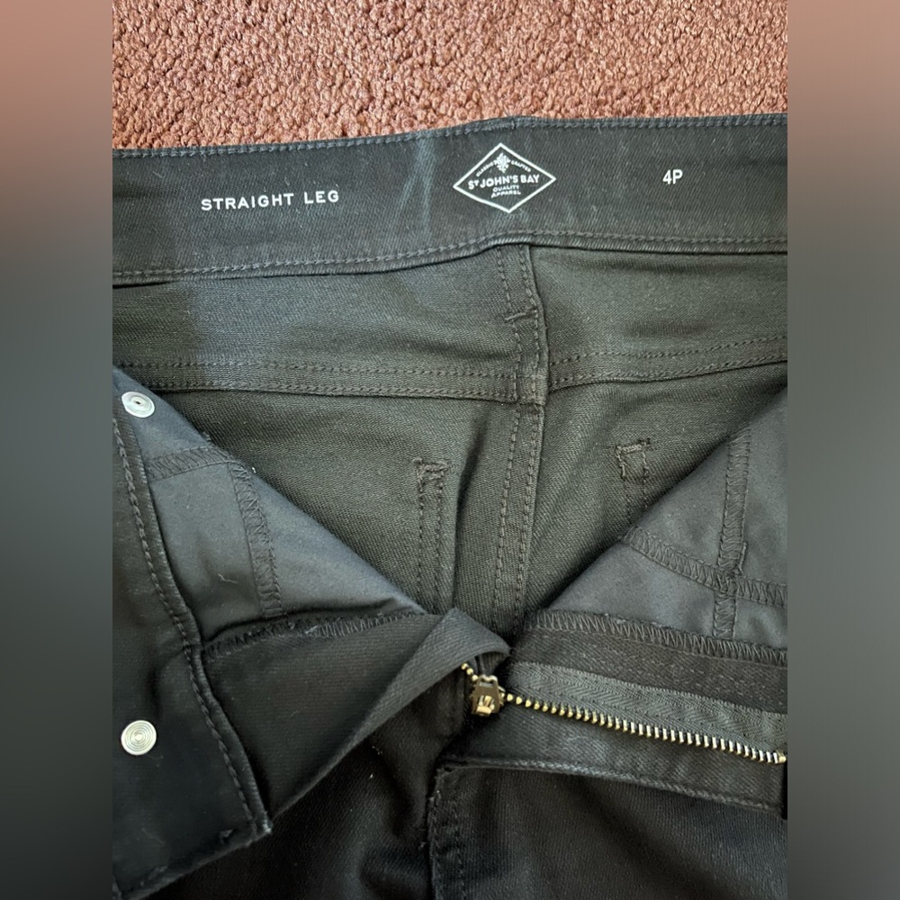 St. john’s Bay Black Straight Leg Jeans 4P